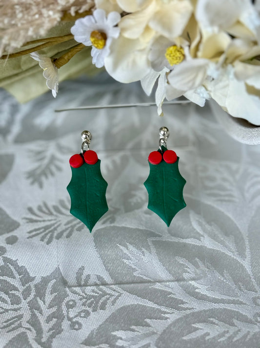 Mistletoe mini dangle earrings